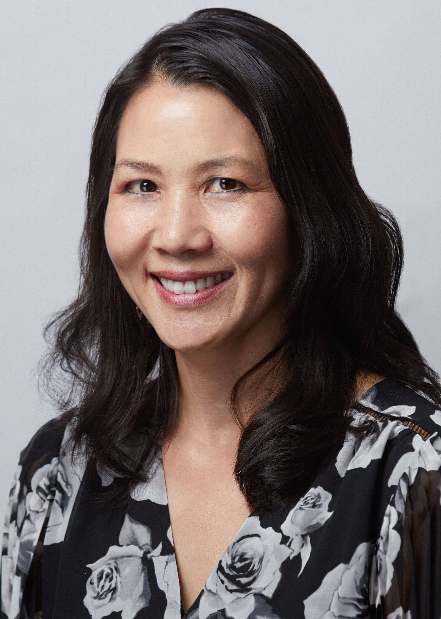 LINH PHAN Board Member